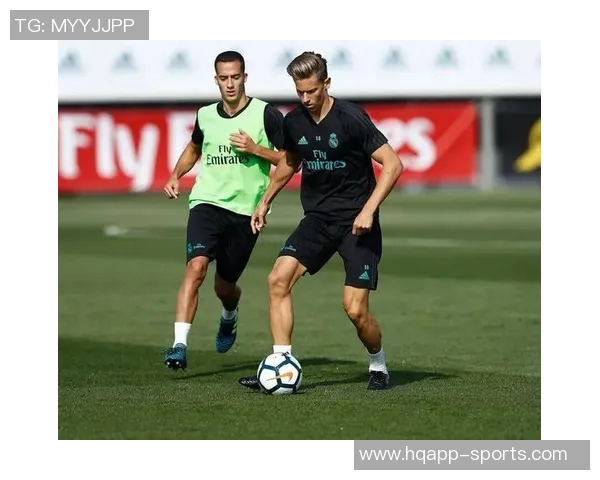 不同国家队父子档盘点卢卡库齐达内维阿父子同台竞技