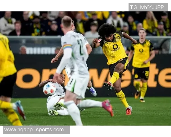 多特将帅认为阿德耶米被犯规应判点球对平局结果表示满意